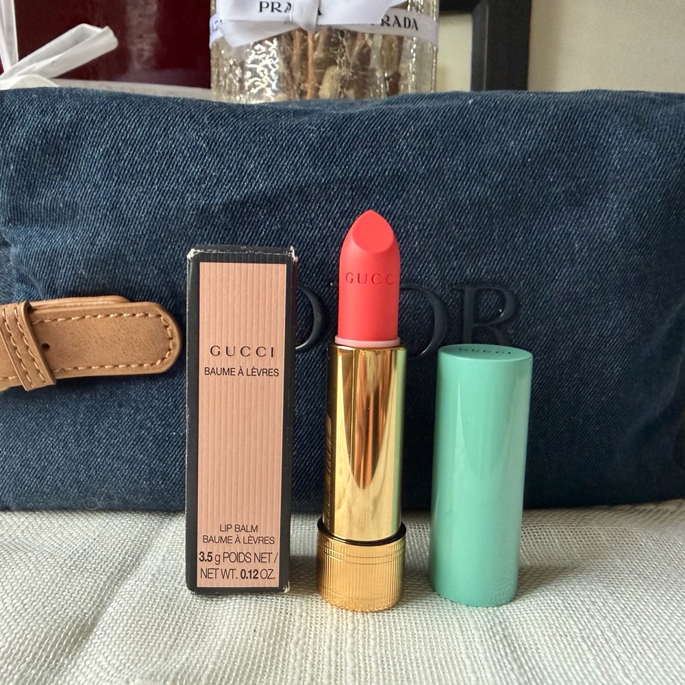 Gucci Vibrant No More Orchid  Lip Balm